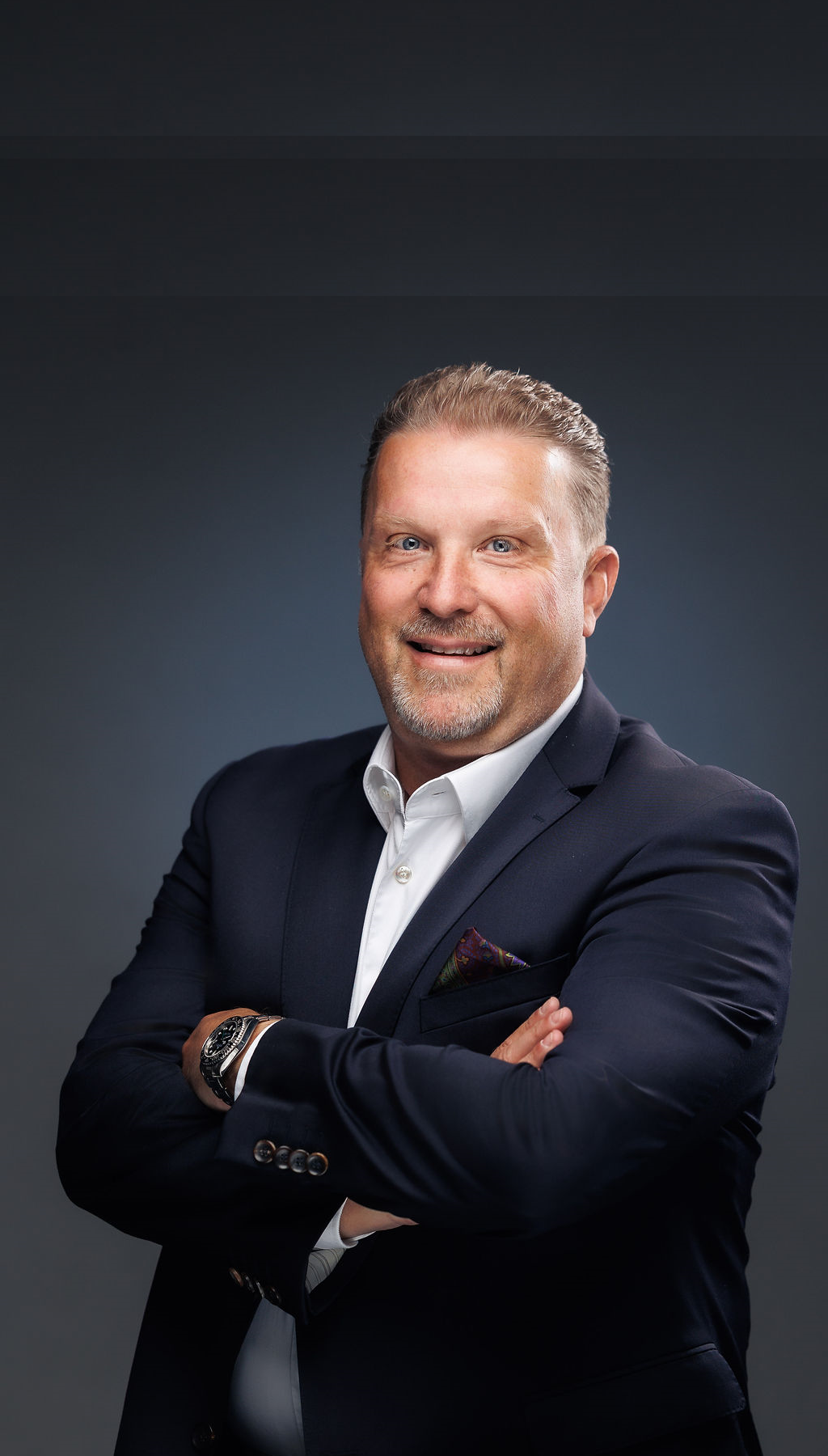 Hr. Norbert Riha